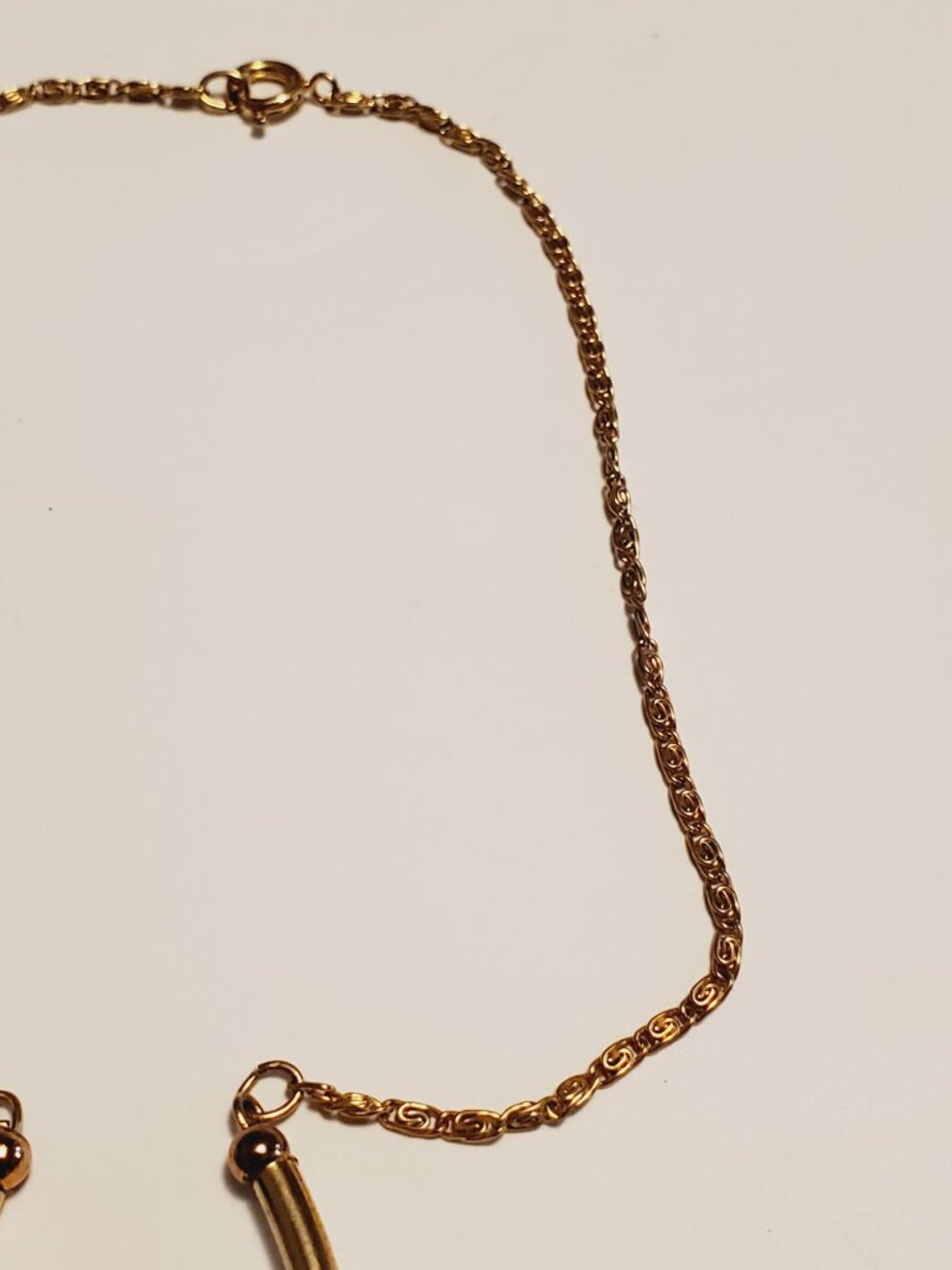 1 Gold Choker Necklace, item # A -2353, wt. 6grams. - Picture 6 of 8